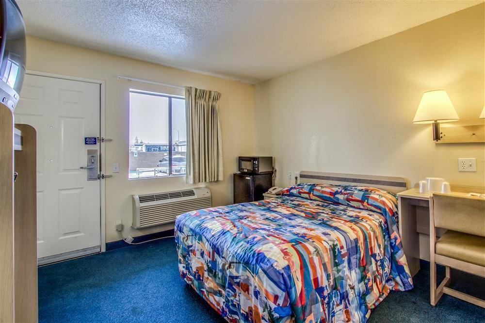 Motel 6-Mesa, Az - South Camera foto