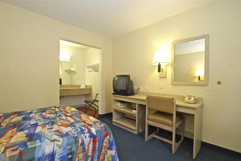 Motel 6-Mesa, Az - South Camera foto